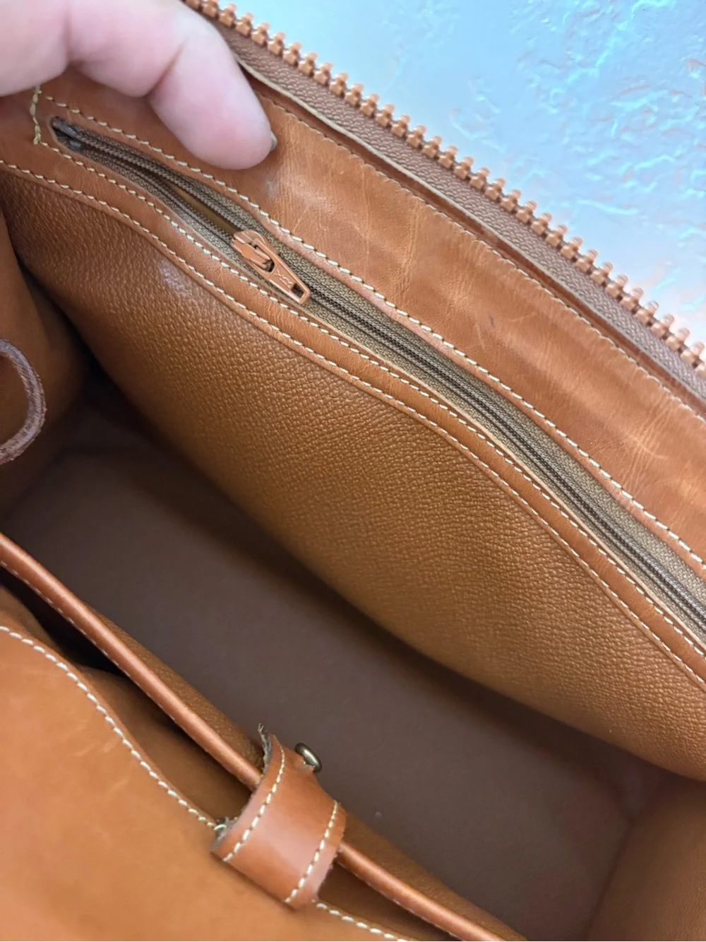 Dooney & Bourke Vintage Black and Brown Pebble Leather Satchel